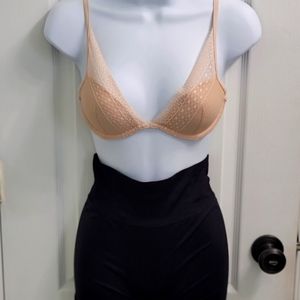 Victoria's Secret | Incredible Lightly Lined Lace Demi Plunge Bra